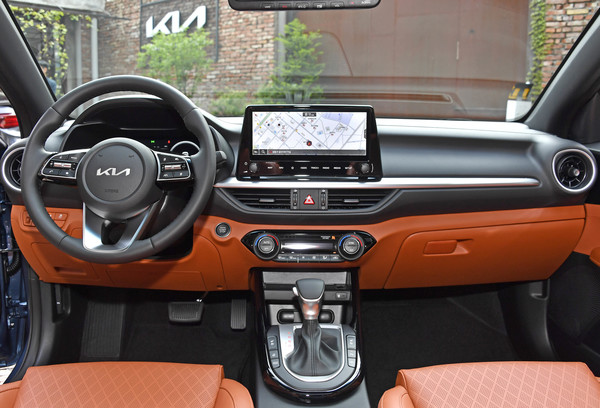 이번에 출시된 더 뉴 K3