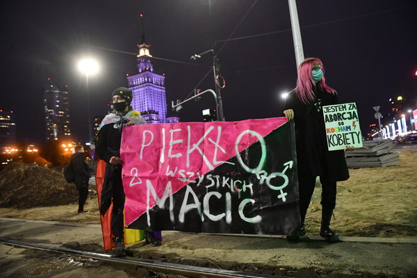 [사진=폴란드의 '여성 파업', EPA/연합뉴스]