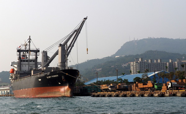 [사진=민주주의 정상회의에 참석한 조 바이든 미국 대통령, AP/연합뉴스]