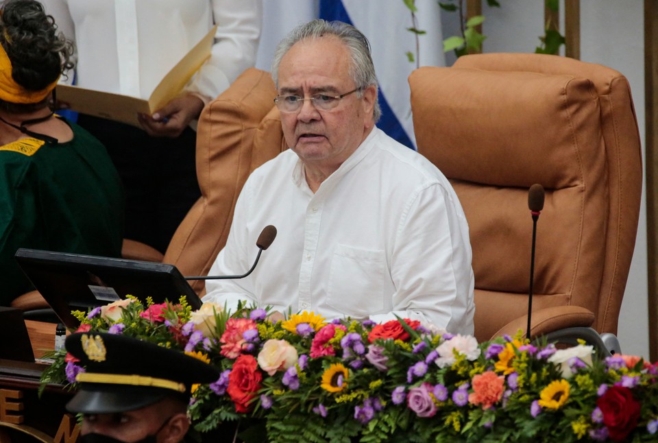 [구스타보 페트로 콜롬비아 대선 후보, 사진=AFP/연합뉴스]
