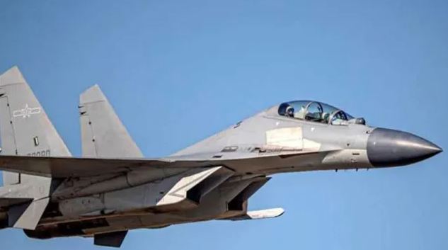 [사진=J-16 중국 전투기. 연합뉴스]