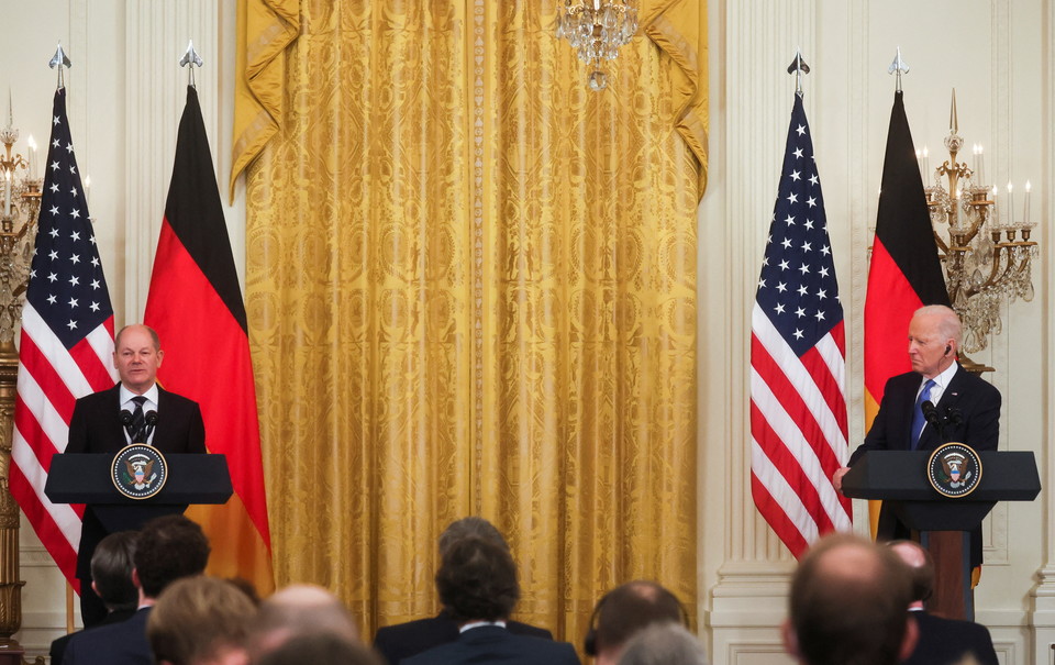 [사진=워싱턴을 방문해 조 바이든 미국 대통령을 만난 숄츠 총리, 로이터/연합뉴스]