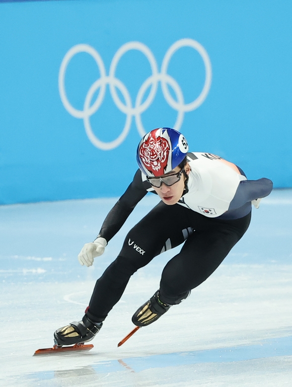 [사진=한국 쇼트트랙 국가대표 황대헌 선수.연합뉴스]
