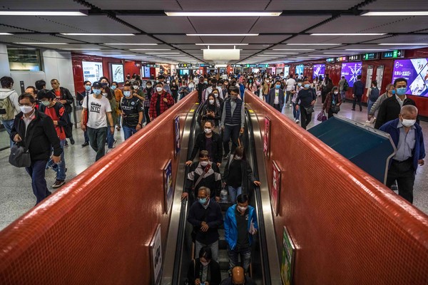 홍콩 지하철역의 모습 [사진=AFP/연합뉴스]