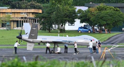 [사진=대만이 자체 생산한 무인기 '텅윈-2형', 대만 자유시보 캡쳐]