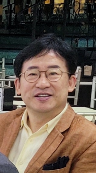 월드투데이 신임 회장으로 선임된 김규식 가천대 교수