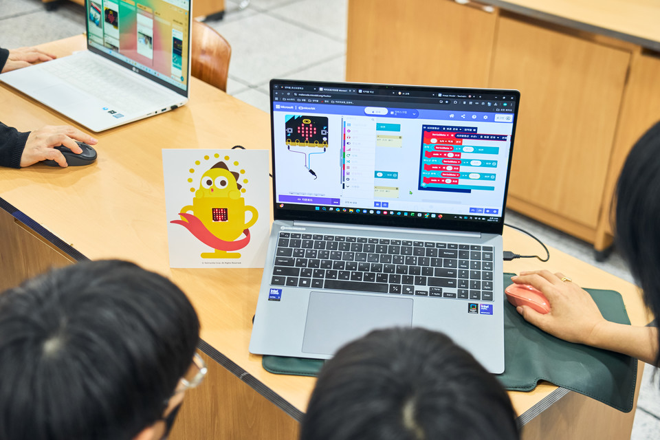 넷마블문화재단, ‘2026 넷마블창문프로젝트’ 진행… 초등학생 대상 AI 기술 융합 교육 지원(사진=넷마블)